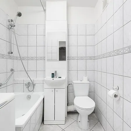 Shortstaypoland Darwina Warsaw Exterior photo