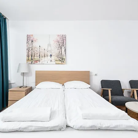 Shortstaypoland Darwina Warsaw Exterior photo